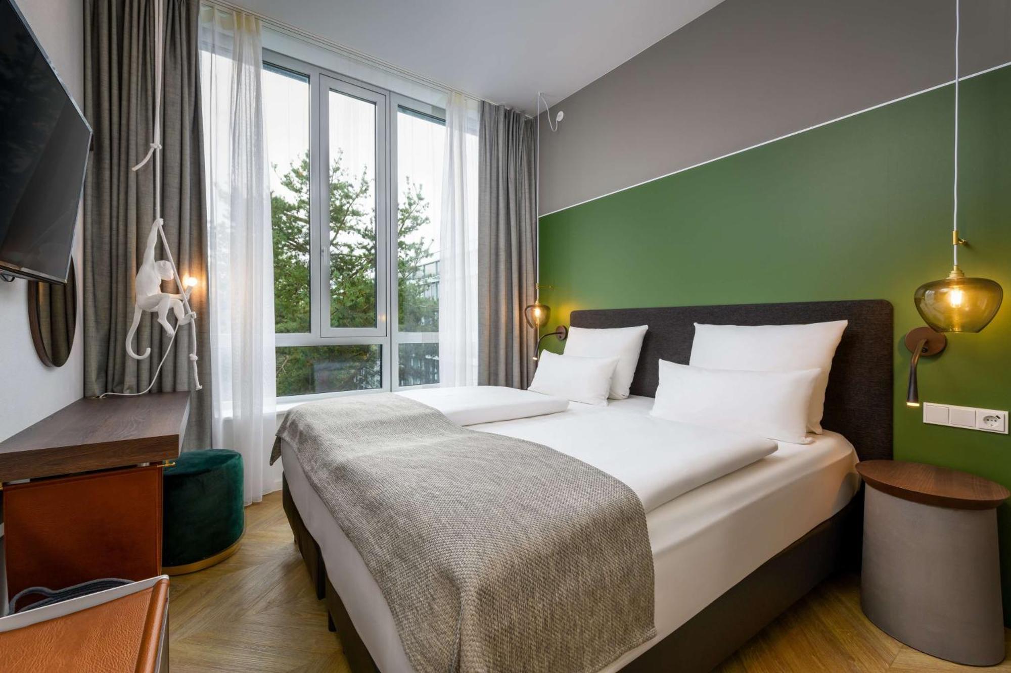 Flightgate Munich Airport Hotel, A Member Of Radisson Individuals Халльбергмос Экстерьер фото