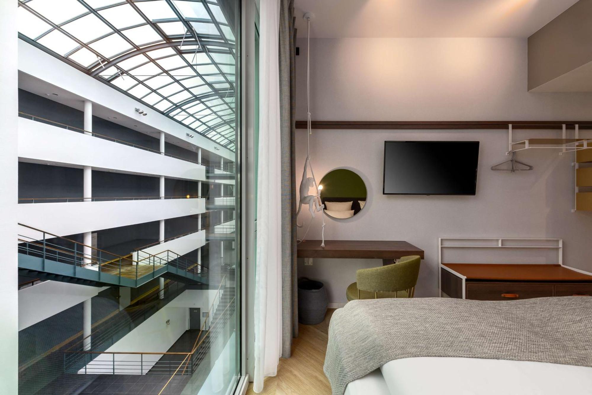 Flightgate Munich Airport Hotel, A Member Of Radisson Individuals Халльбергмос Экстерьер фото