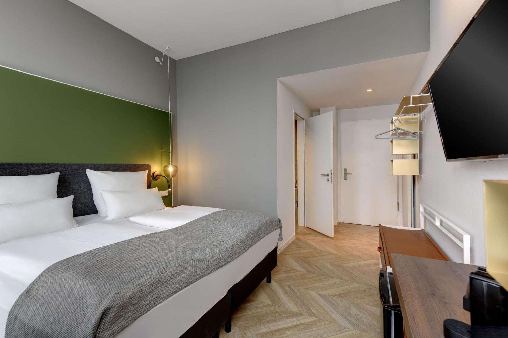 Flightgate Munich Airport Hotel, A Member Of Radisson Individuals Халльбергмос Экстерьер фото